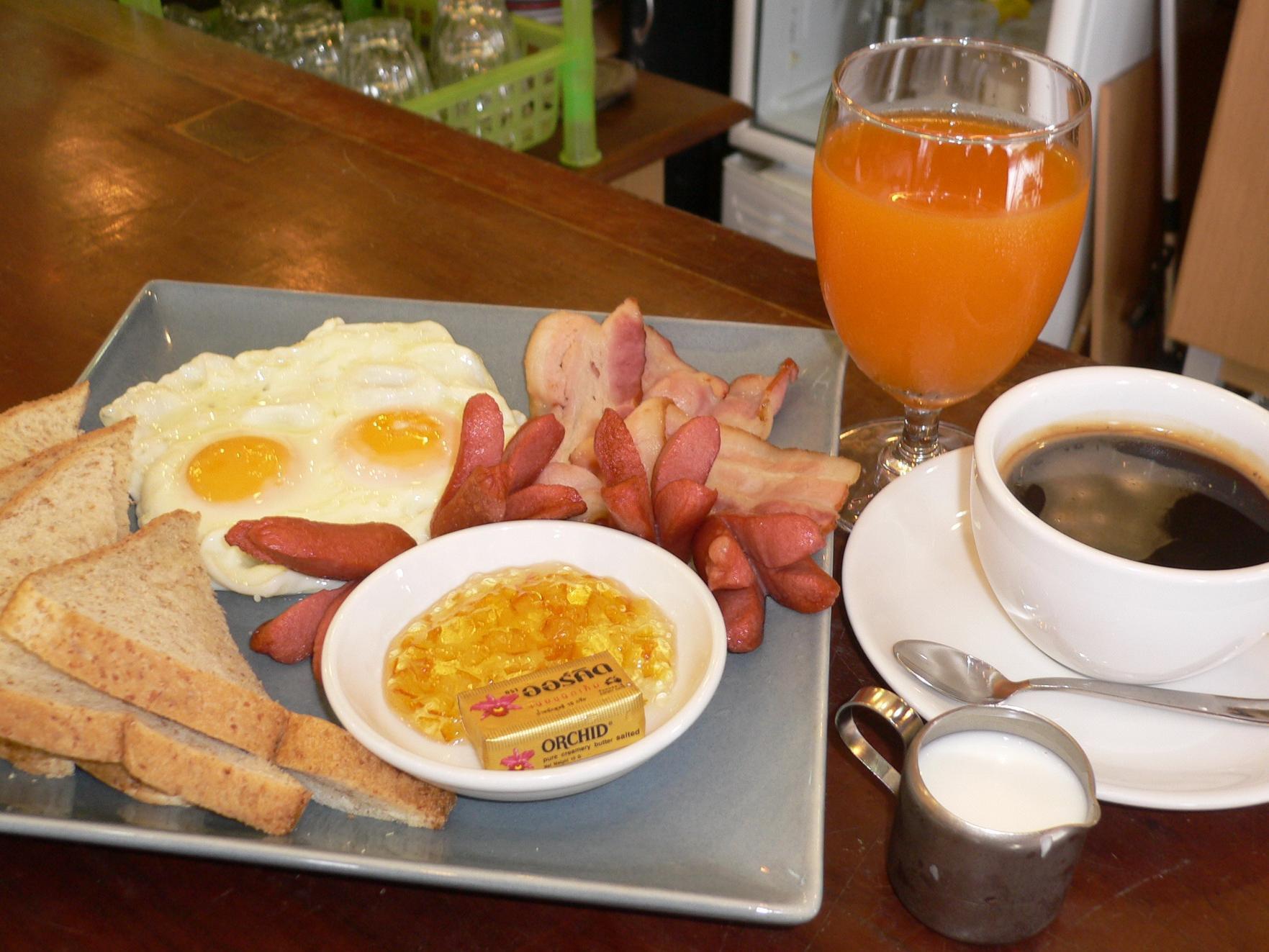 Coffee Mania House Hotel Phuket Екстериор снимка