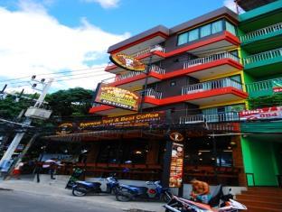 Coffee Mania House Hotel Phuket Екстериор снимка